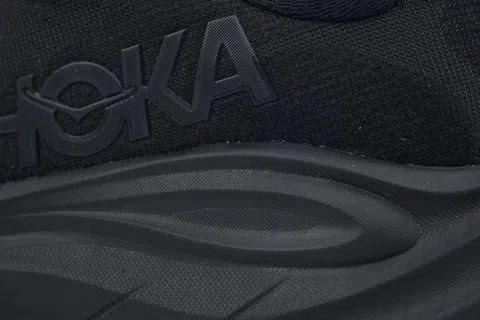 HOKA Clifton 10 Triple Black – photo 5