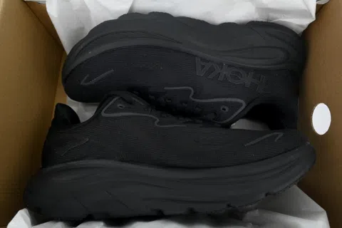 HOKA Clifton 10 Triple Black – photo 8