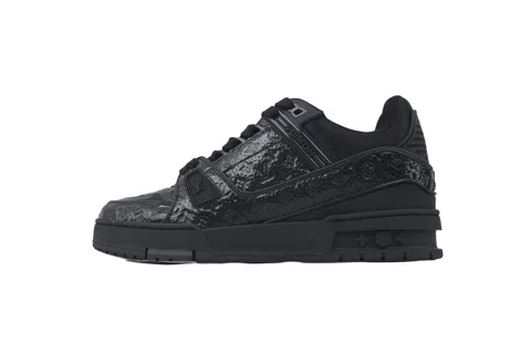 Louis Vuitton Trainer Black Patent