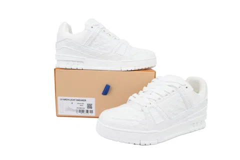 Louis Vuitton Trainer White Patent – photo 6
