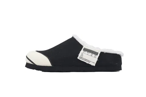xVESSEL Slides Black/White