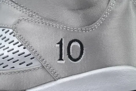 Air Jordan 5 Wings – photo 5