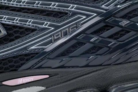 New Balance 1906R Pink Taffy – photo 5
