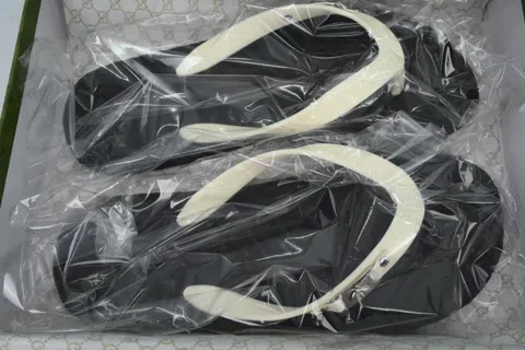 Gucci Slide Black/White – photo 8