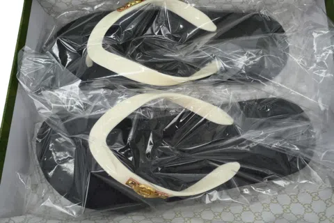 Gucci Slide Black/Off-White – photo 8