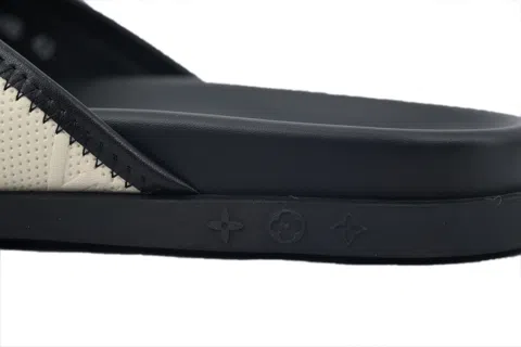 Louis Vuitton Slides Beige/Black – photo 6