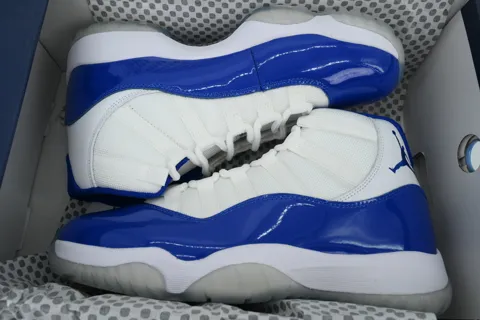 Air Jordan 11 Royal Blue – photo 8