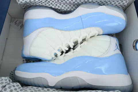 Air Jordan 11 Sky Blue – photo 8