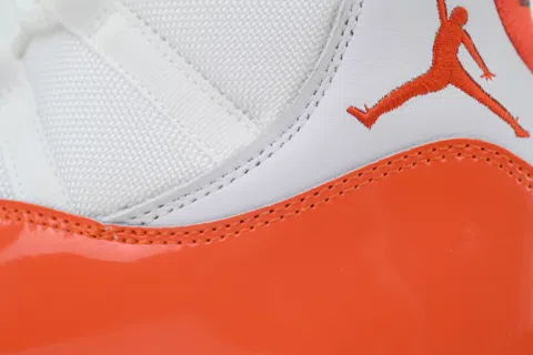 Air Jordan 11 White/Orange – photo 5