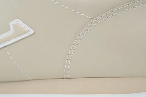 Louis Vuitton Buttersoft Light Grey – photo 5