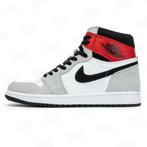Air Jordan 1 High Smoke Grey