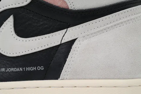 Air Jordan 1 High Neutral Grey – photo 5