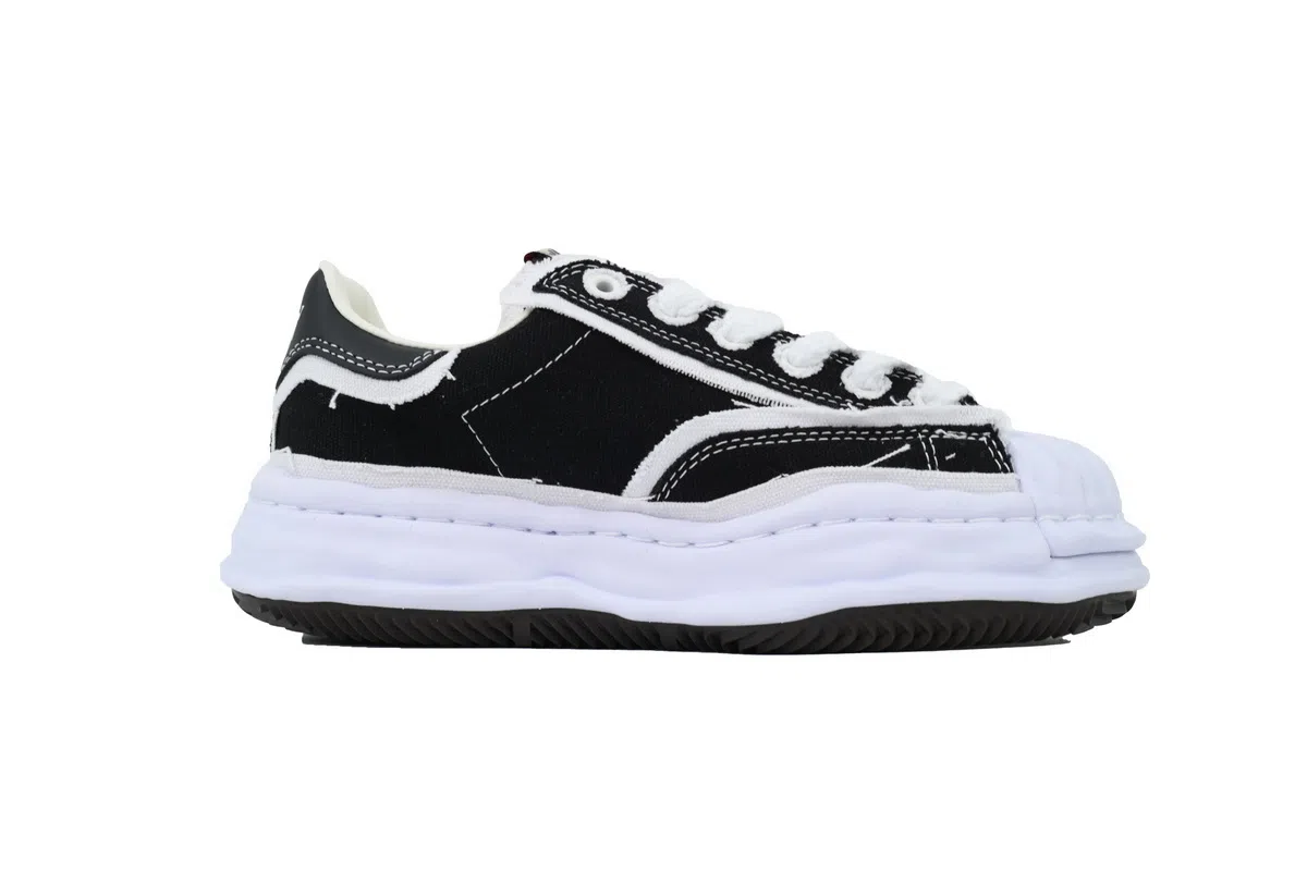 Maison Mihara Yasuhiro Sneakers Black Canvas – photo 2