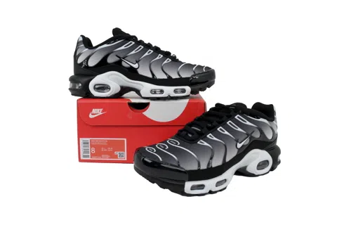 Nike Air Max Plus Black Metallic Silver – photo 6