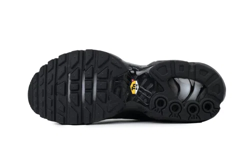 Nike Air Max Plus Triple Black – photo 4