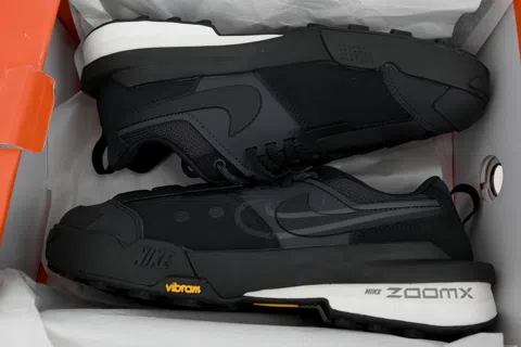 sacai x Nike Zegamadome Black – photo 8