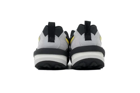 sacai x Nike Zegamadome Matte Silver Tour Yellow – photo 3