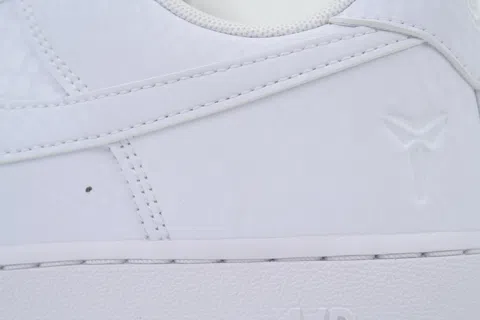 Kobe Bryant x Nike Air Force 1 Low Forever White – photo 6