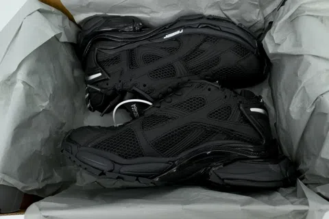 Balenciaga Runner Black – photo 8