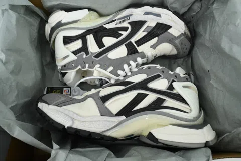 Balenciaga Runner Grey White Black – photo 8