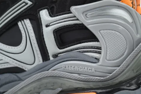 Balenciaga Runner Black Fluo Orange – photo 5
