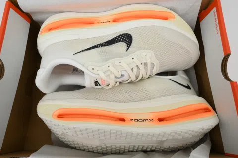 Nike Vomero 19 White/Orange – photo 8