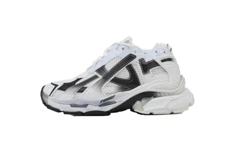 Gradient - White Black