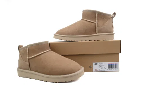 UGG Classic Ultra Mini Brown – photo 6