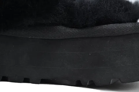 UGG Slides Black – photo 5
