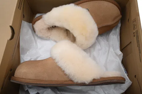 UGG Slides Chestnut – photo 8