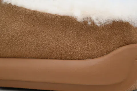 UGG Slides Brown – photo 5