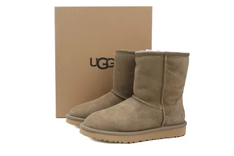 UGG Classic Short Brown – photo 6