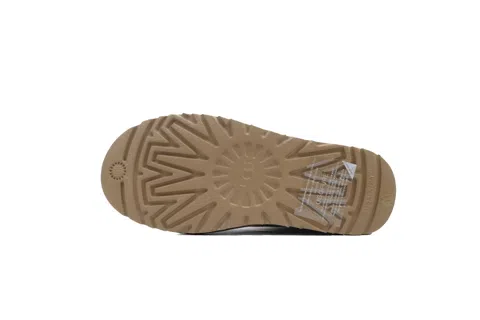 UGG Classic Short Brown – photo 4