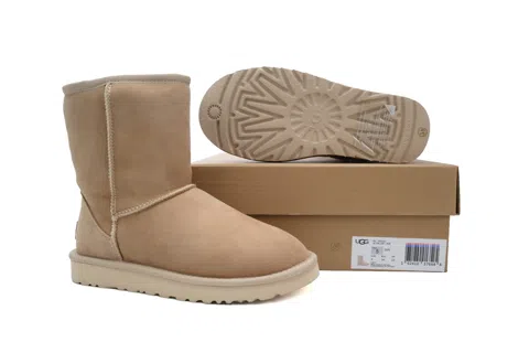 UGG Classic Short Sand – photo 7