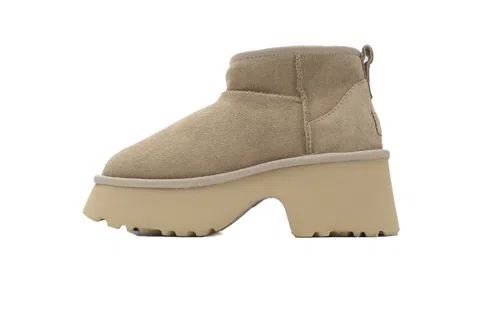 UGG Boots Sand