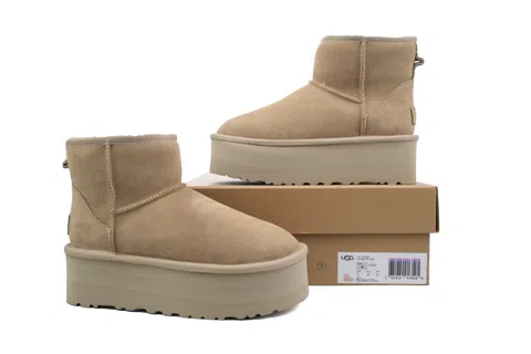 UGG Boots Sand – photo 7
