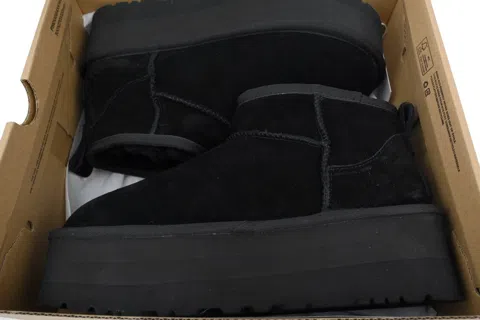 UGG Boots Black – photo 8