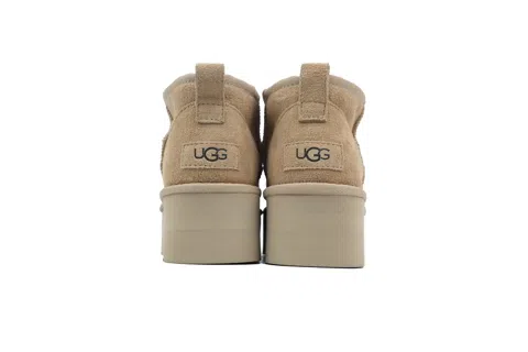UGG Boots Sand – photo 3
