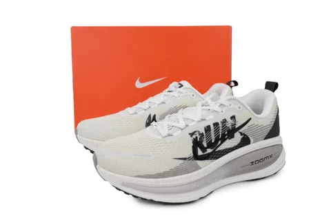 Nike Vomero 18 Run Pack – photo 7