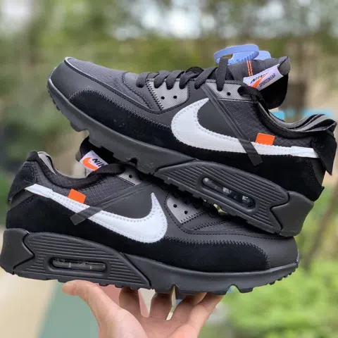 Off-White x Nike Air Max 90 All Black – photo 3