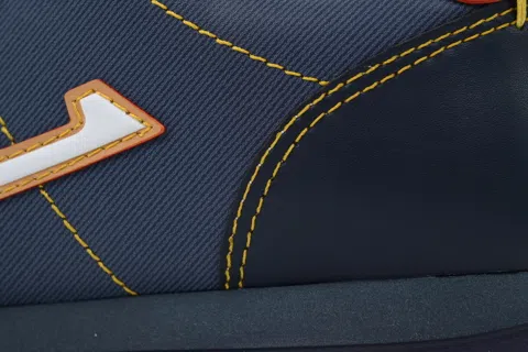 Louis Vuitton Buttersoft Navy – photo 4