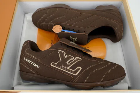 Louis Vuitton Sneakers Brown Suede – photo 8