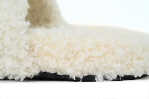 Balenciaga Furry Slide White – photo 5