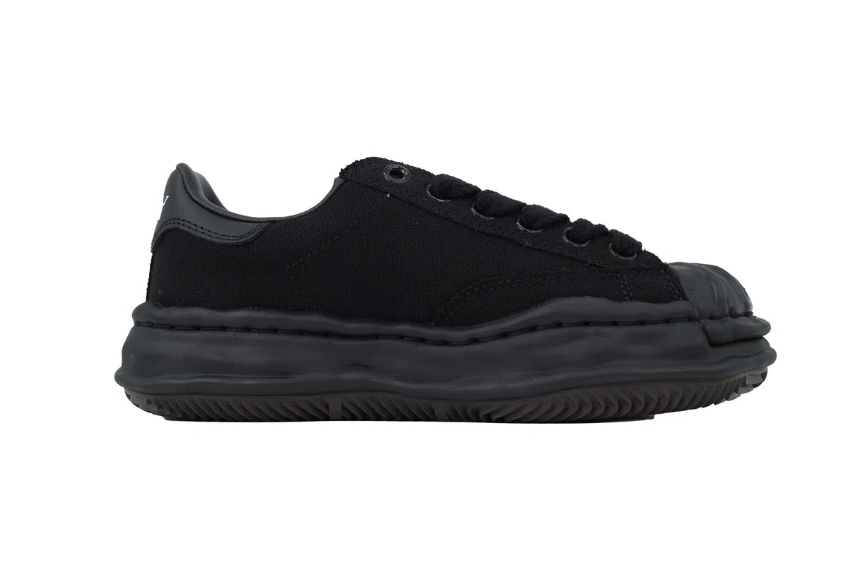 Maison Mihara Yasuhiro Sneakers Triple Black – photo 2
