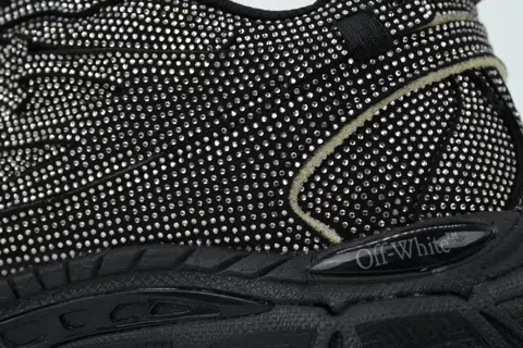 Off-White Be Right Back Black Sequin – photo 5