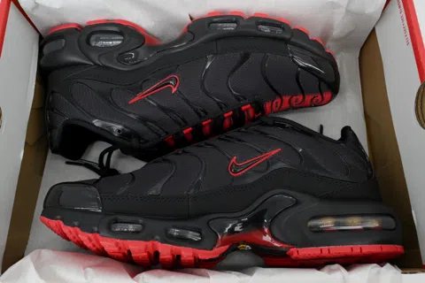 Nike Air Max Plus Sith Lightsaber – photo 8