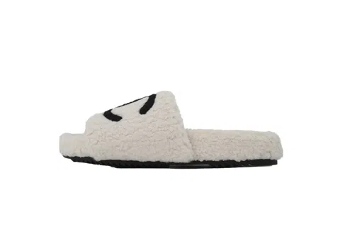 Chanel Slides White
