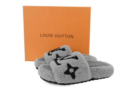 Louis Vuitton Slides Dark Grey – photo 6