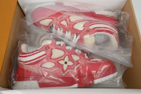 Louis Vuitton Trainer Red Wool – photo 8