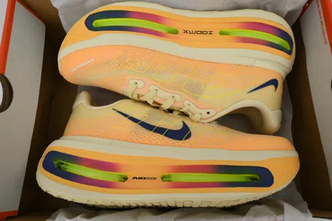 Nike Vomero 19 Orange/Blue – photo 8